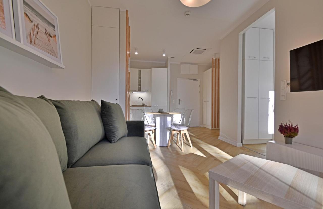 Osiedle Seaside Garden - Apartamenty Bryza Z Garazem, 100M Od Promenady Świnoujście Exteriör bild